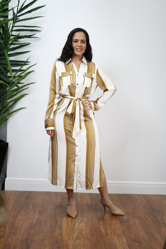 Lovy dress with Belt