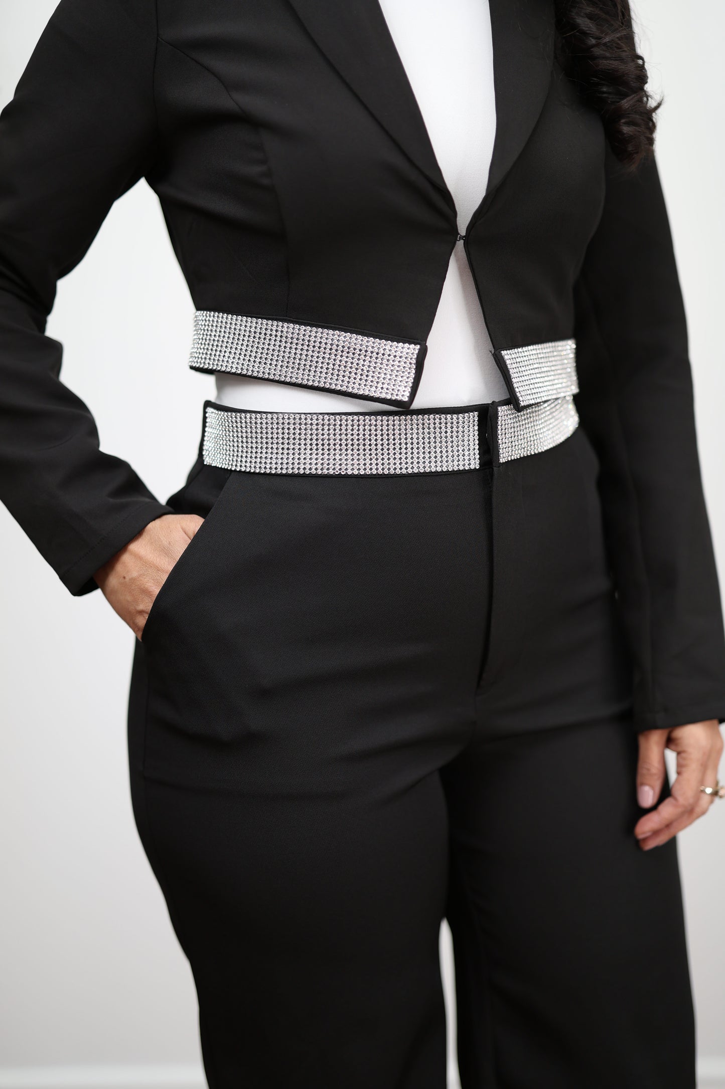 Conjunto de blazer y pantalón con diamantes de imitación