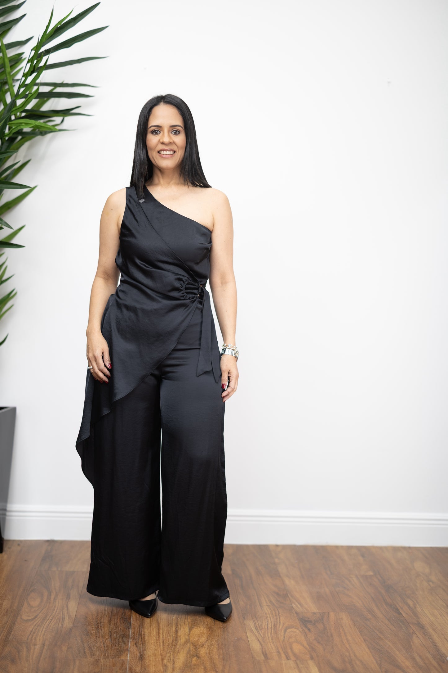 Jumpsuit Asimétrico Black Elegan