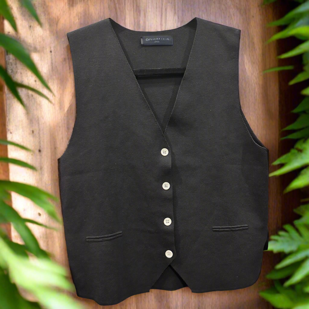 Adela Vest