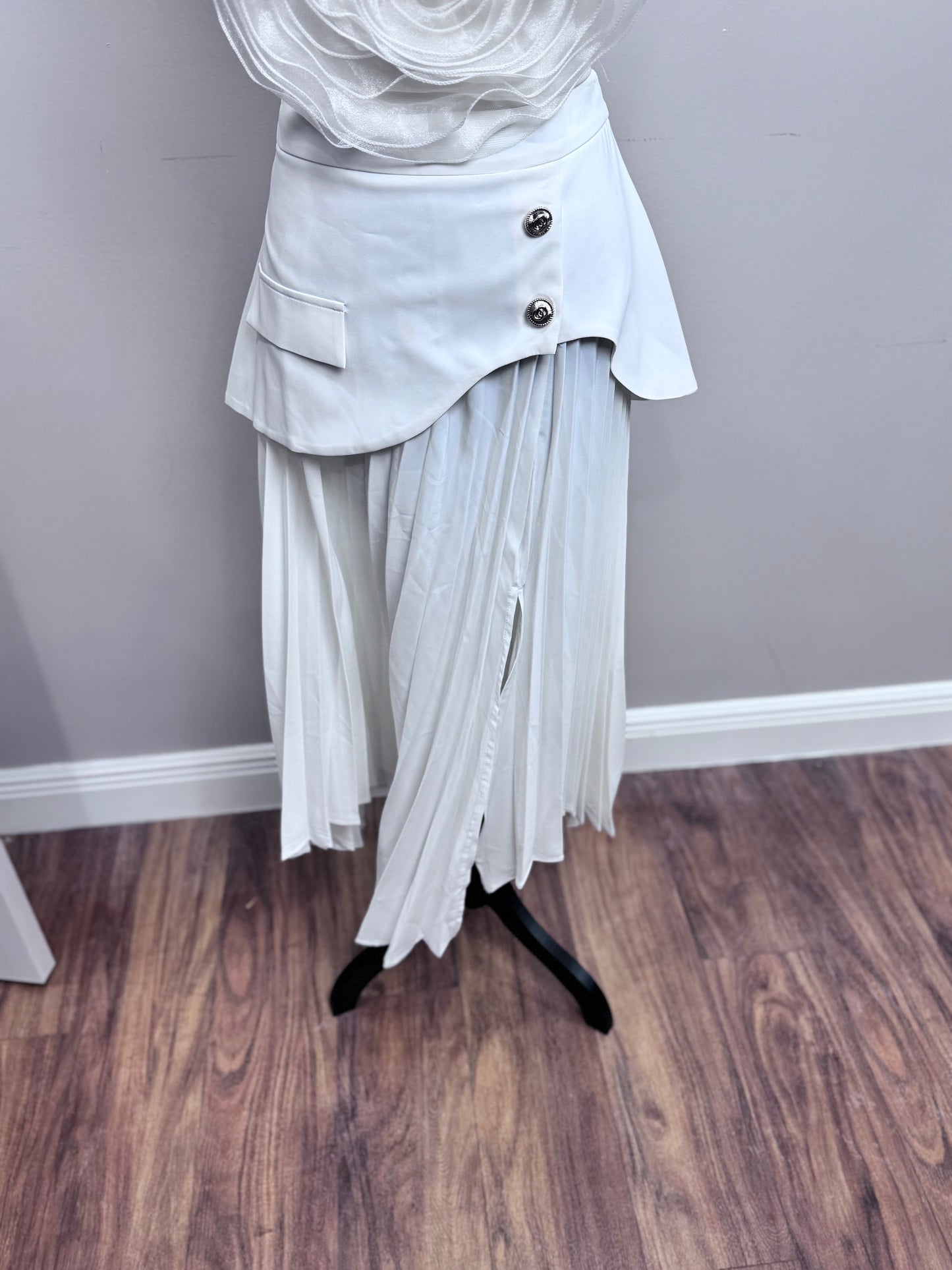 Sienna Peplum Pleated Skirt
