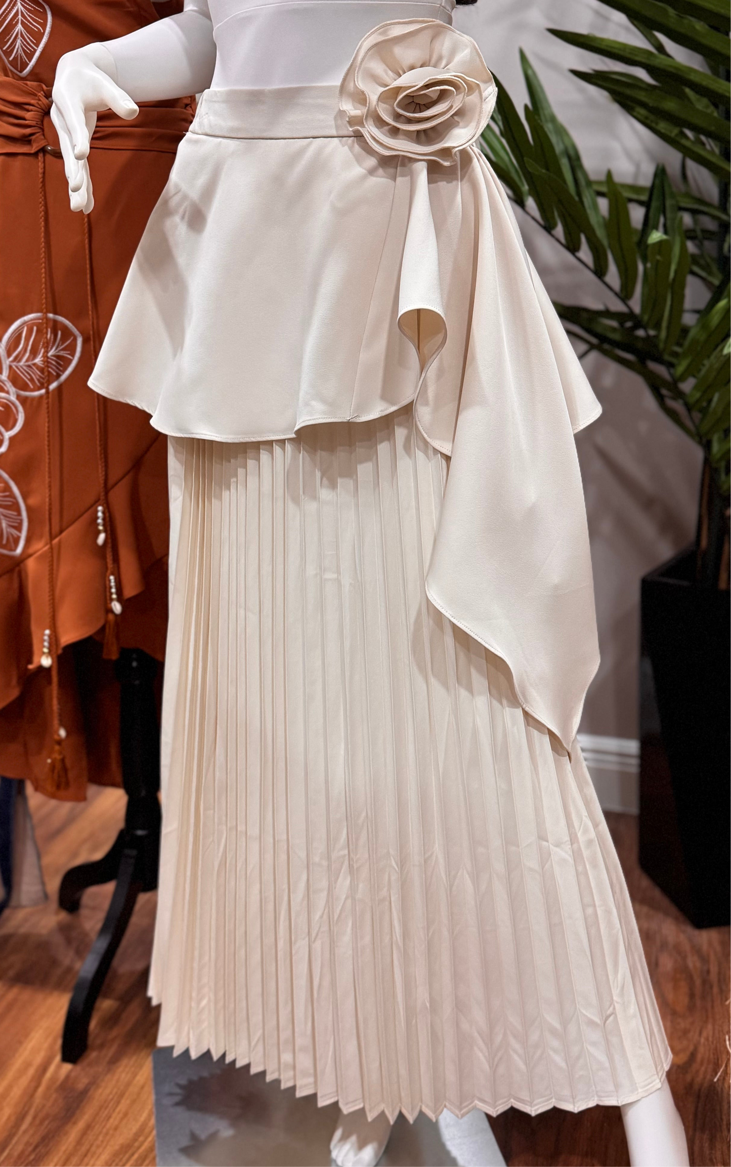 Rossi Pleated Maxi Skirt