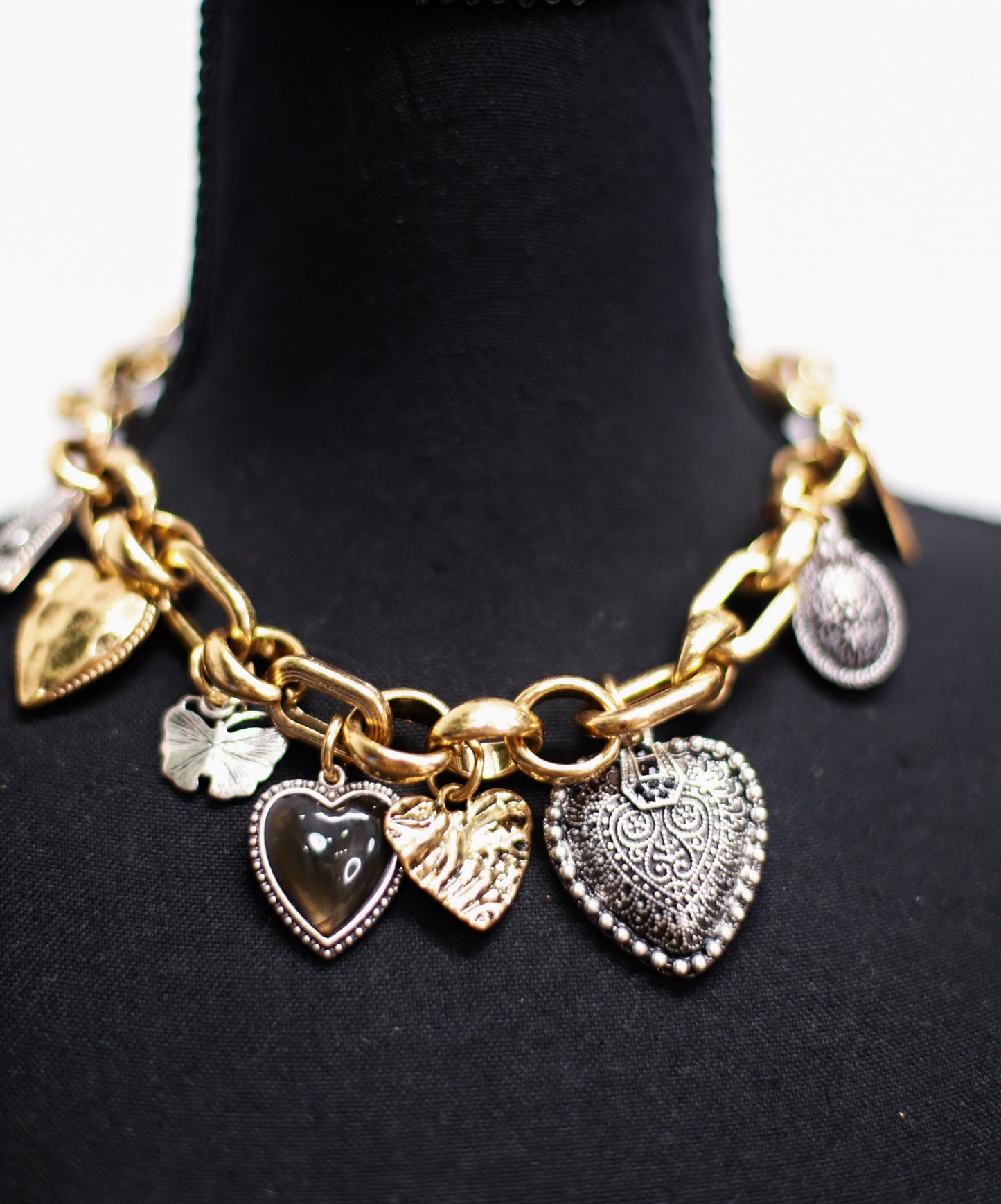 Collar Romance