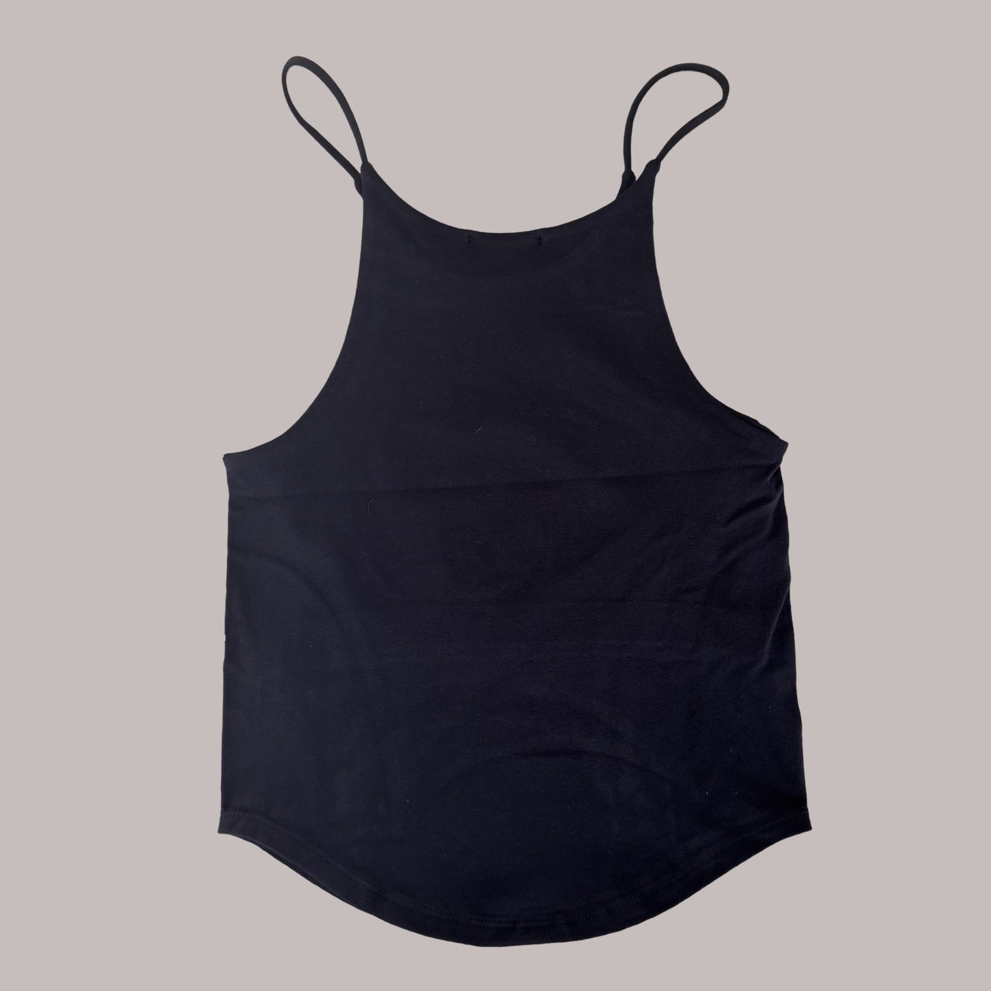 Top de cuello alto tipo racer