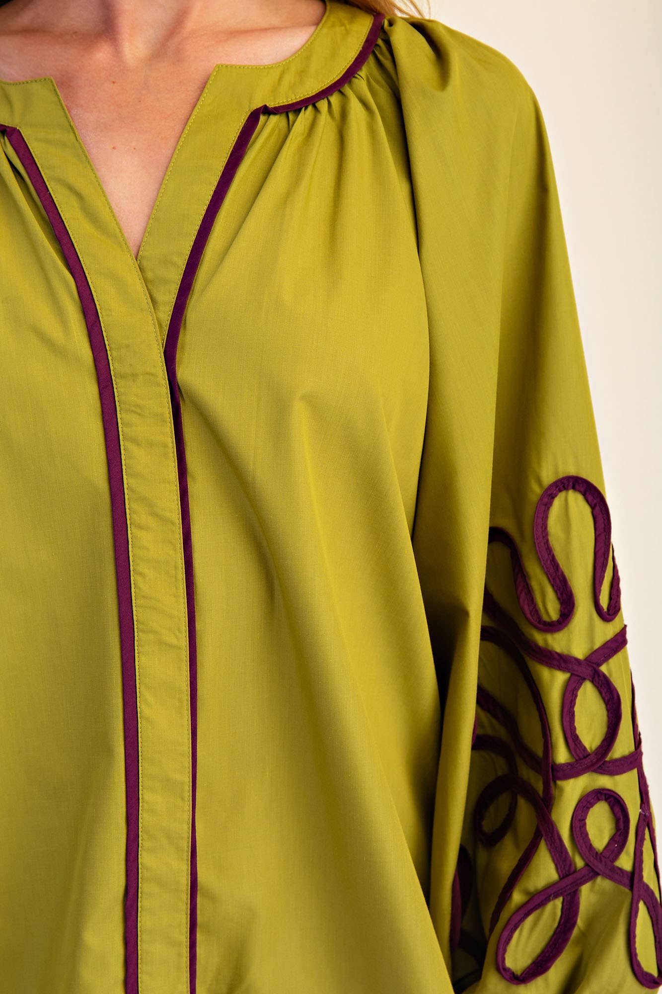 MORI Detail Blouse