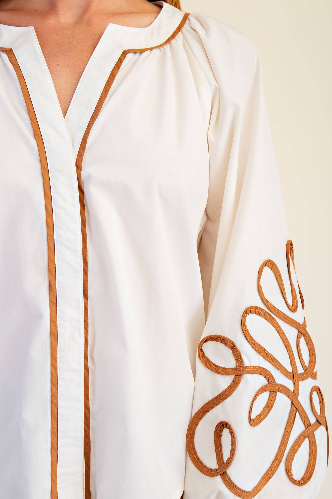 MORI Detail Blouse