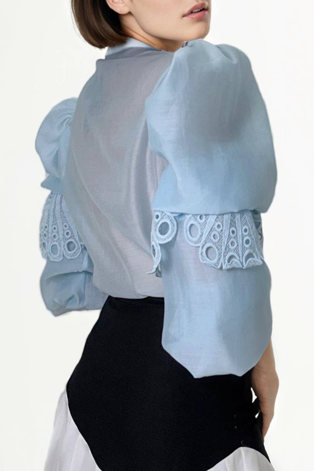 PUFF SLEEVE LACE BLOUSE
