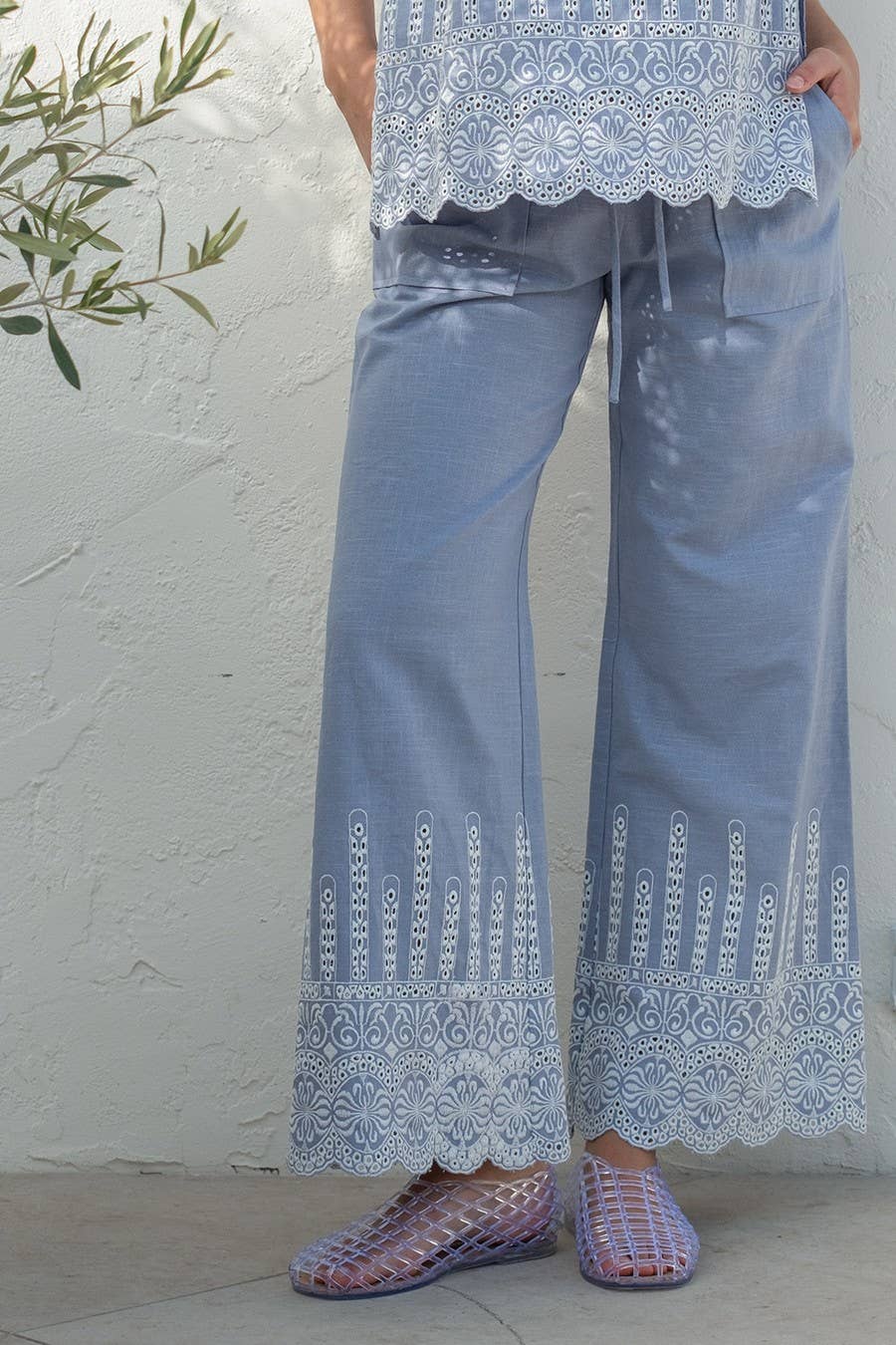 Serenity Lace Trim Set