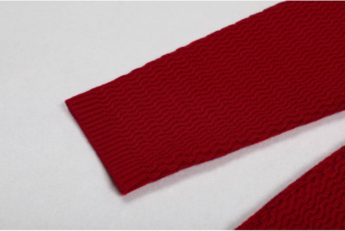 Carolina Elegant Knitted V-Neck Hand-Beaded Long-Sleeve Dress