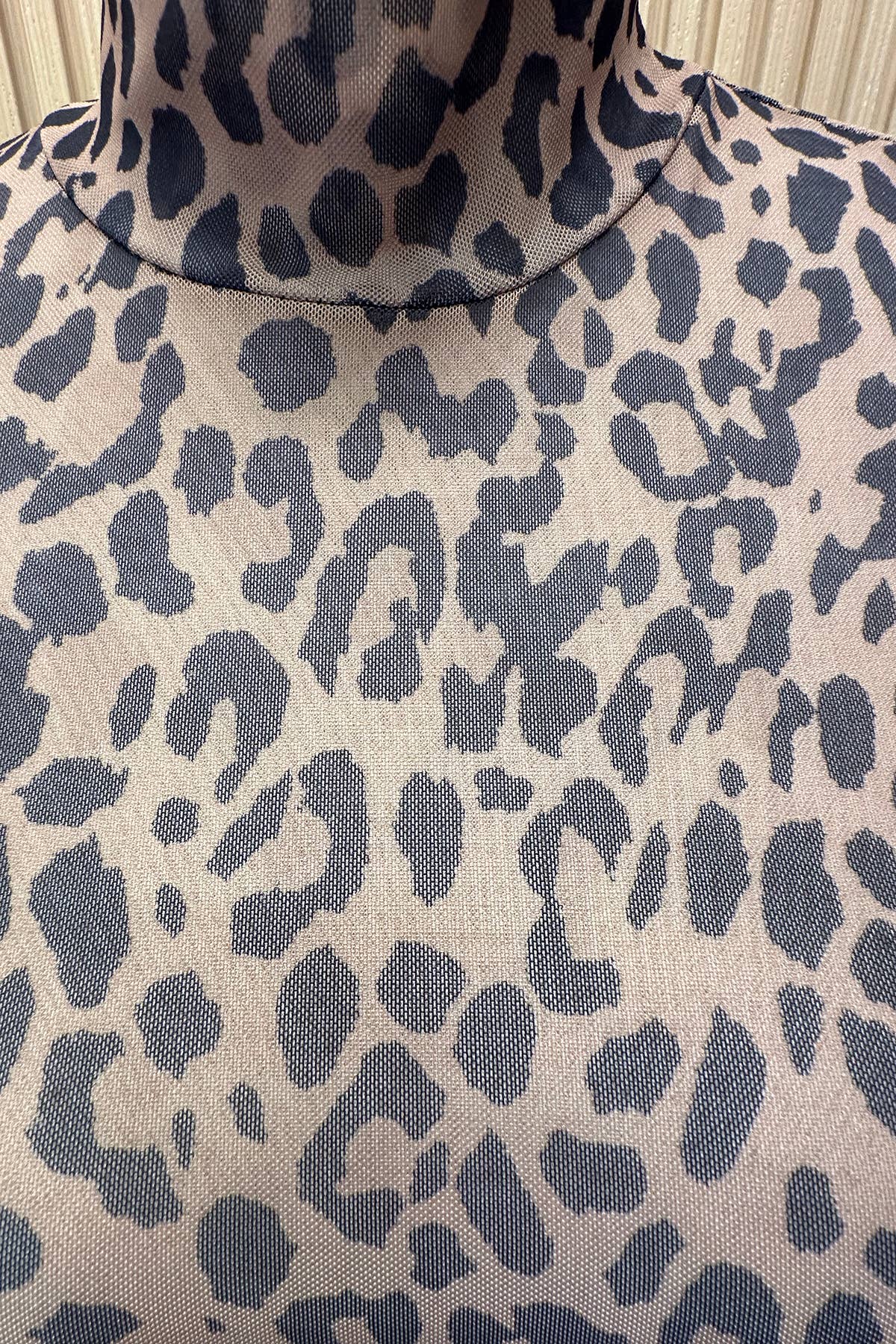 T289-5914-Karen Pretty Animal Print Mesh Bodysuit