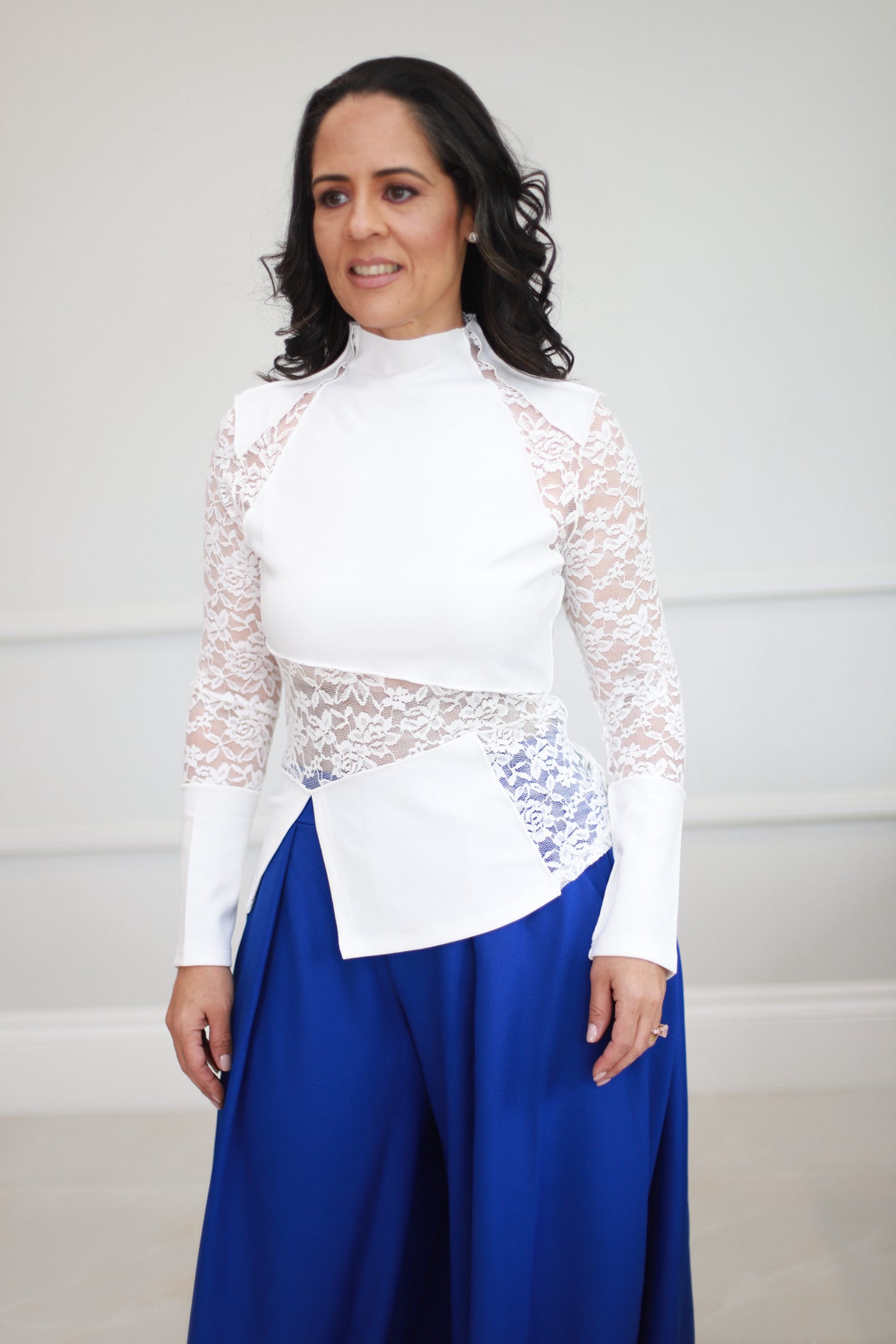 Theresa Longsleeve TOP