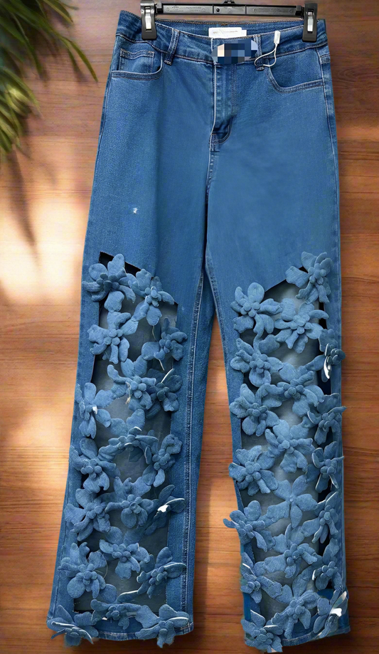 Vaqueros florales A la Moda