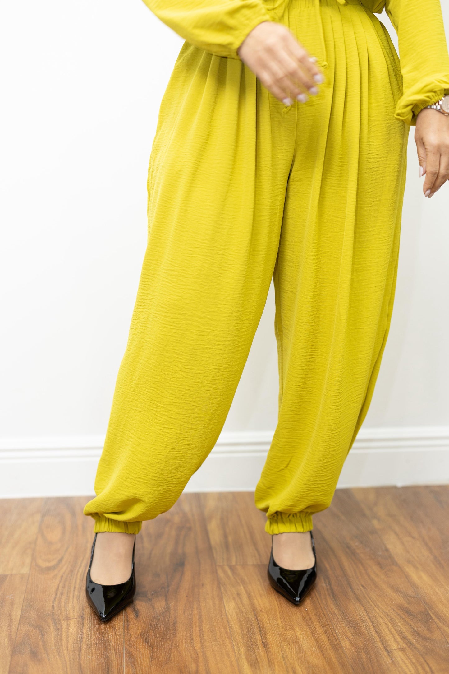 Button Down Elastic Spaghetti Tie Top & Pants Set