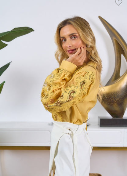 Marilin Longsleeve Shirt