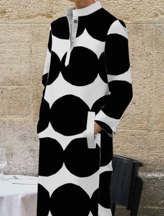 Vestido midi holgado de lunares y manga larga