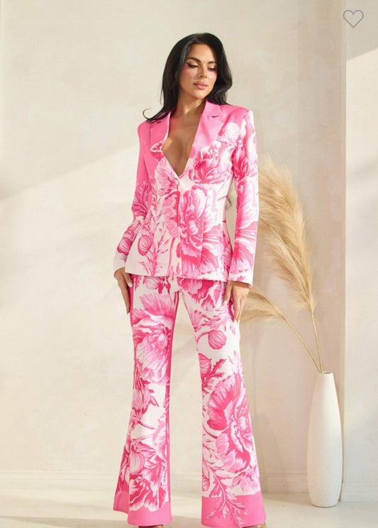 Conjunto de traje de flores