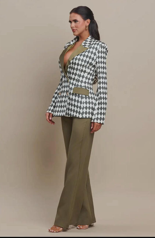 Zully Suit