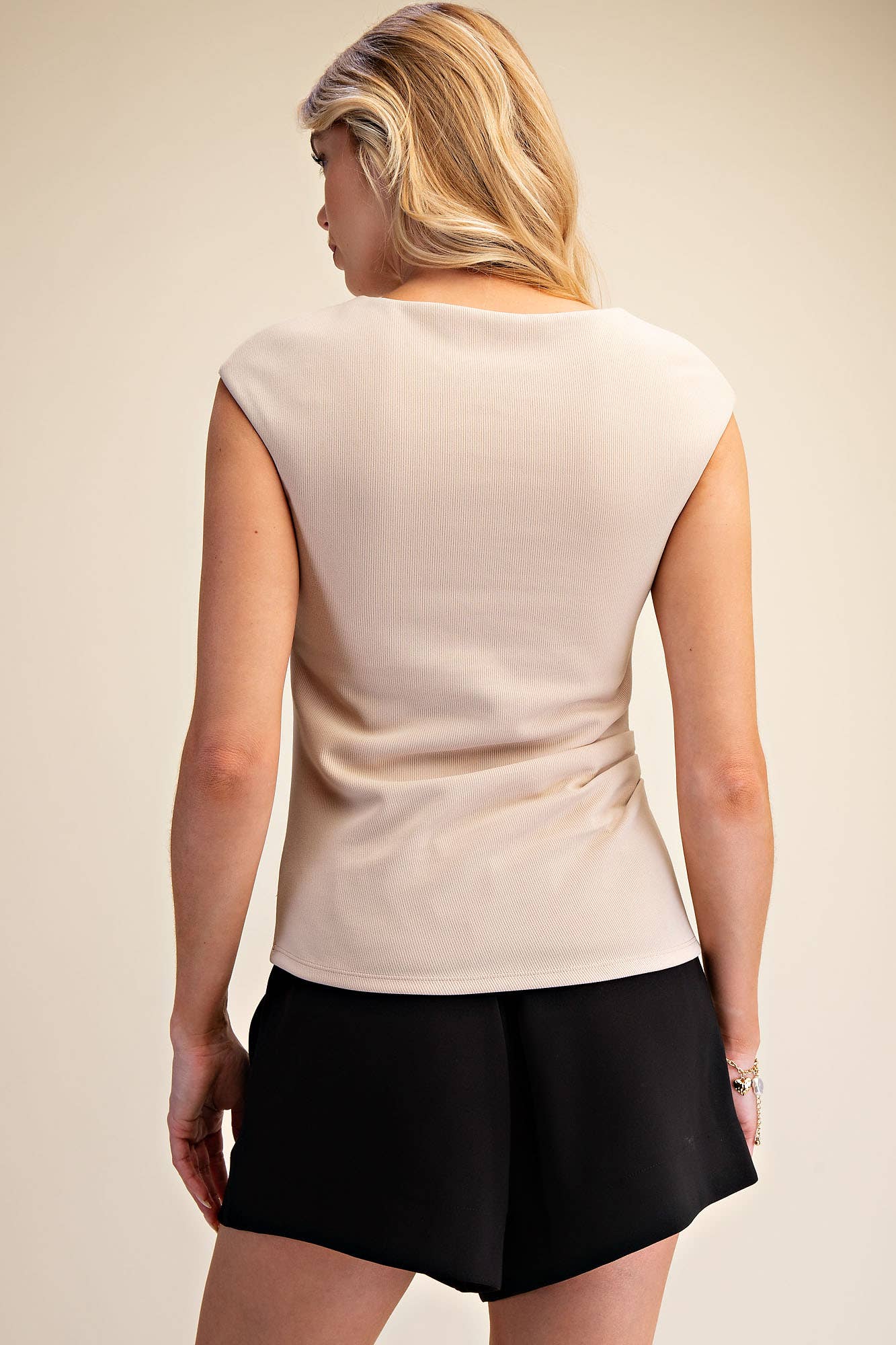 Élite Sculpt Cap Sleeve Top